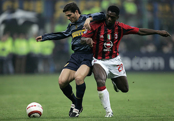 拜仁青训不满比朔夫转会？青训经理：在这里，竞争一直存在.