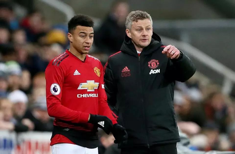 《漫威争锋》毒液新皮肤好评如潮：性感翘臀 甜的发齁！